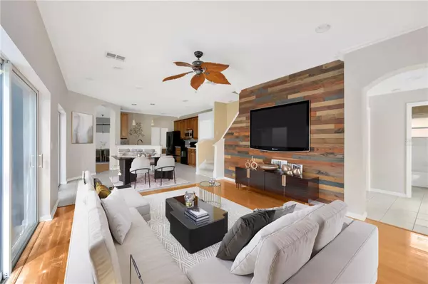Holiday, FL 34691,2321 WOOD POINTE DR