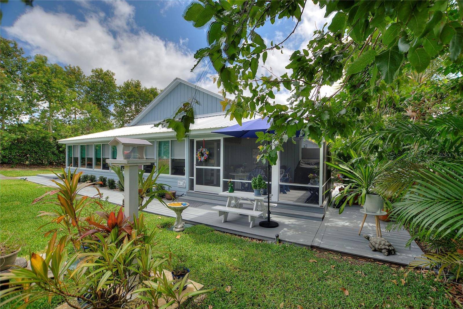 Frostproof, FL 33843,1395 S LAKE REEDY BLVD