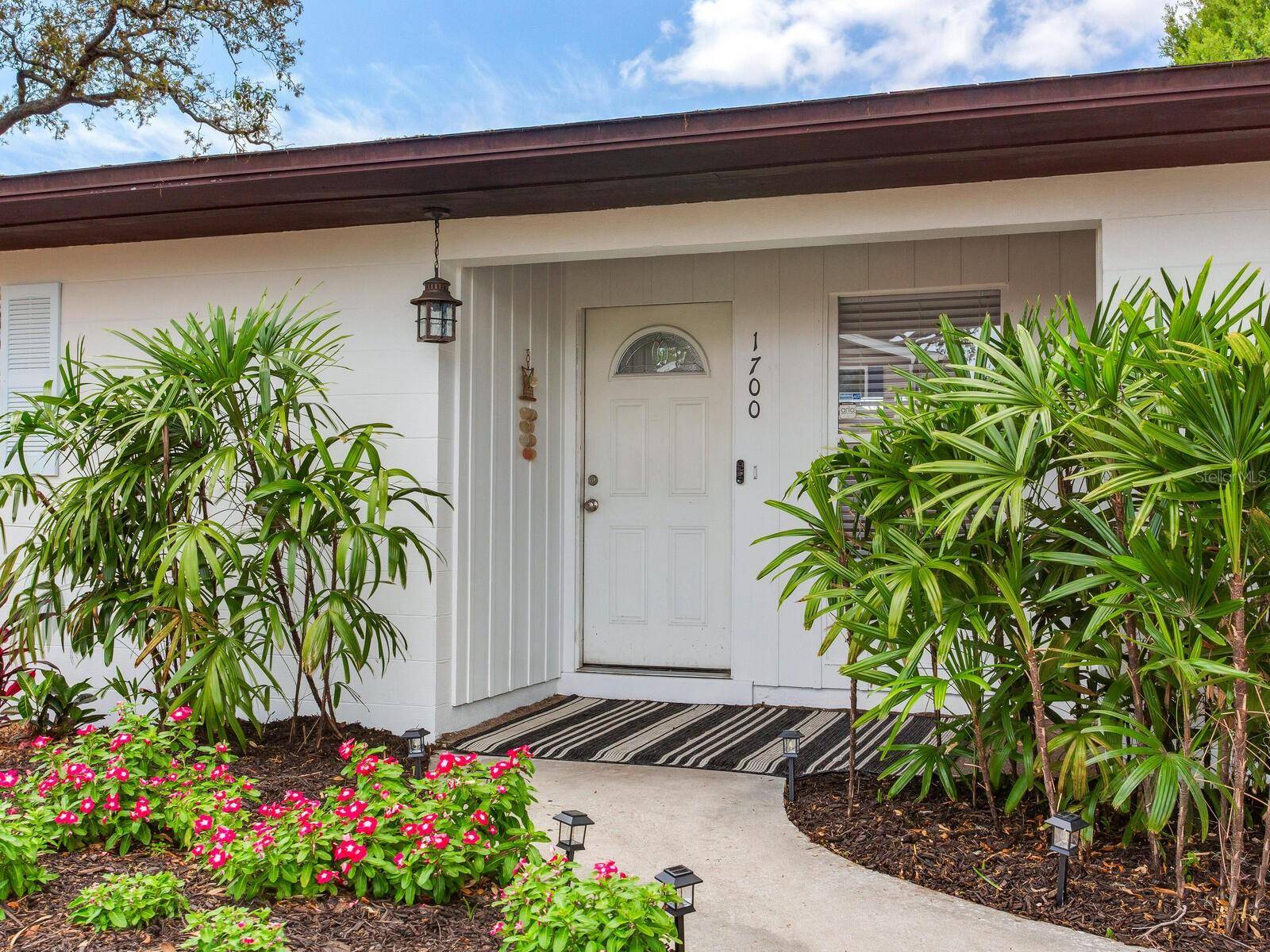 St Petersburg, FL 33713,1700 25TH ST N