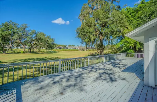 Zephyrhills, FL 33542,6433 BRENTWOOD DR