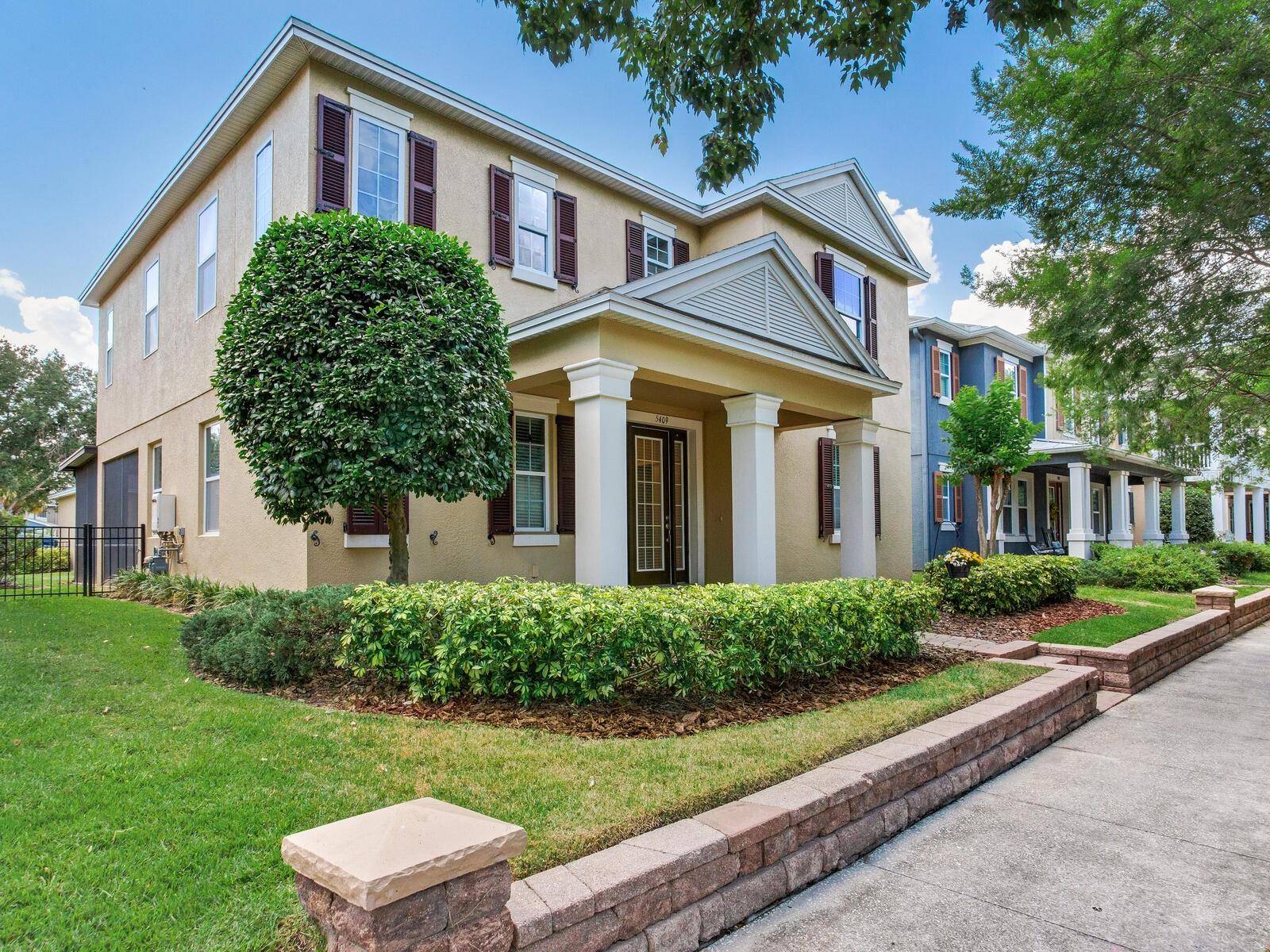 Lithia, FL 33547,5409 FISHHAWK RIDGE DR