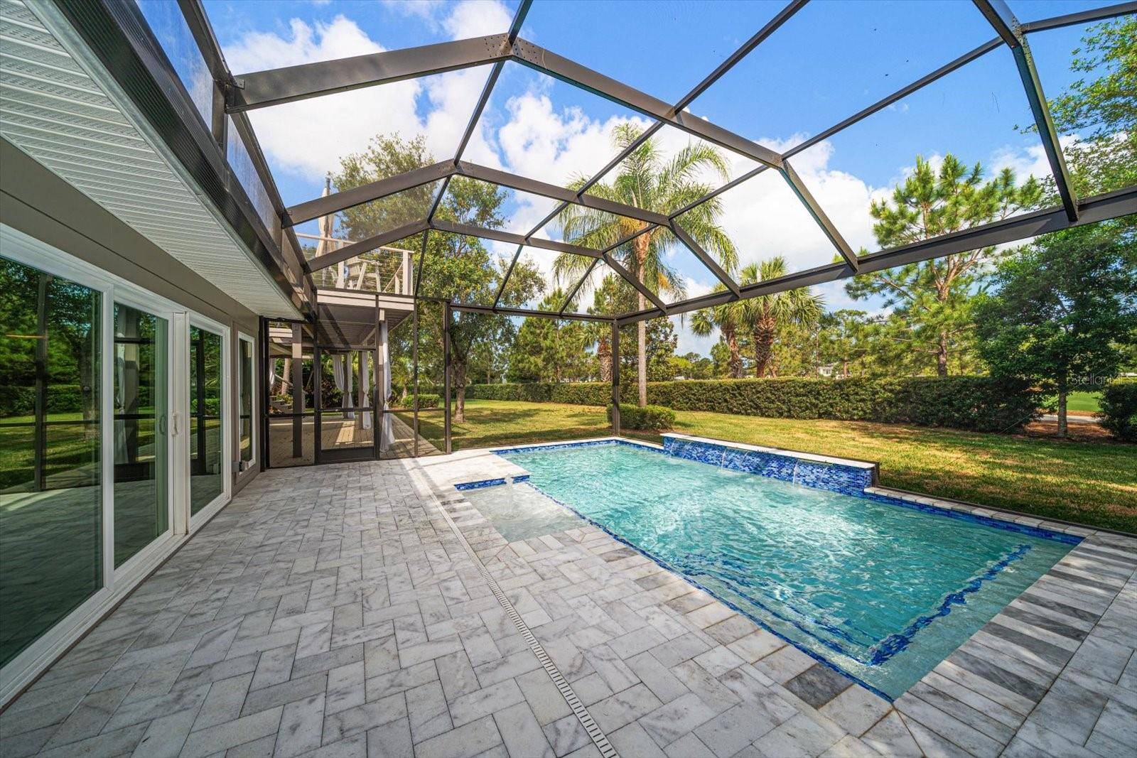Belleair, FL 33756,16 HIBISCUS RD