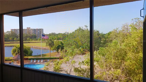 Clearwater, FL 33760,2615 COVE CAY DR #409