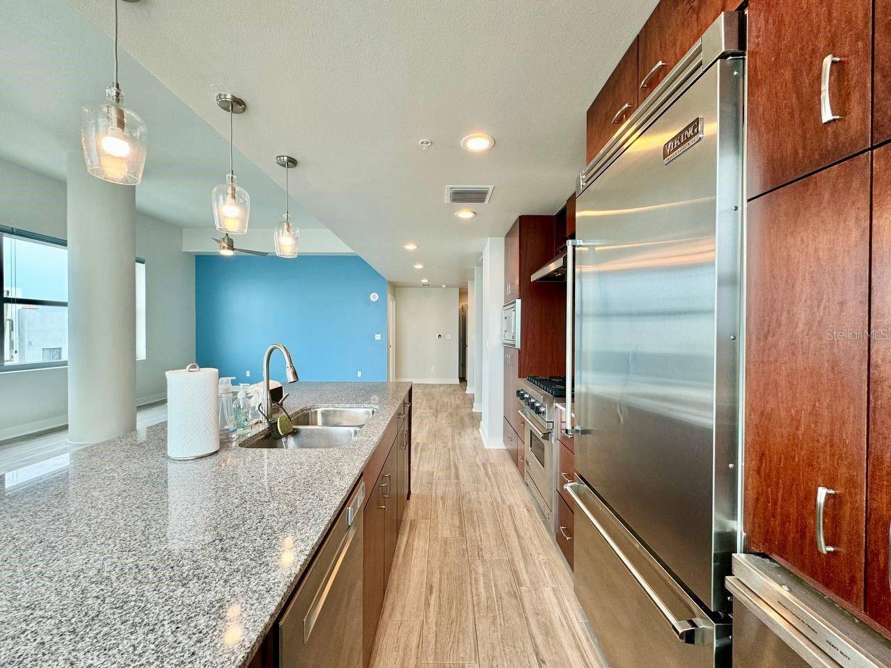 Tampa, FL 33602,1208 E KENNEDY BLVD #834