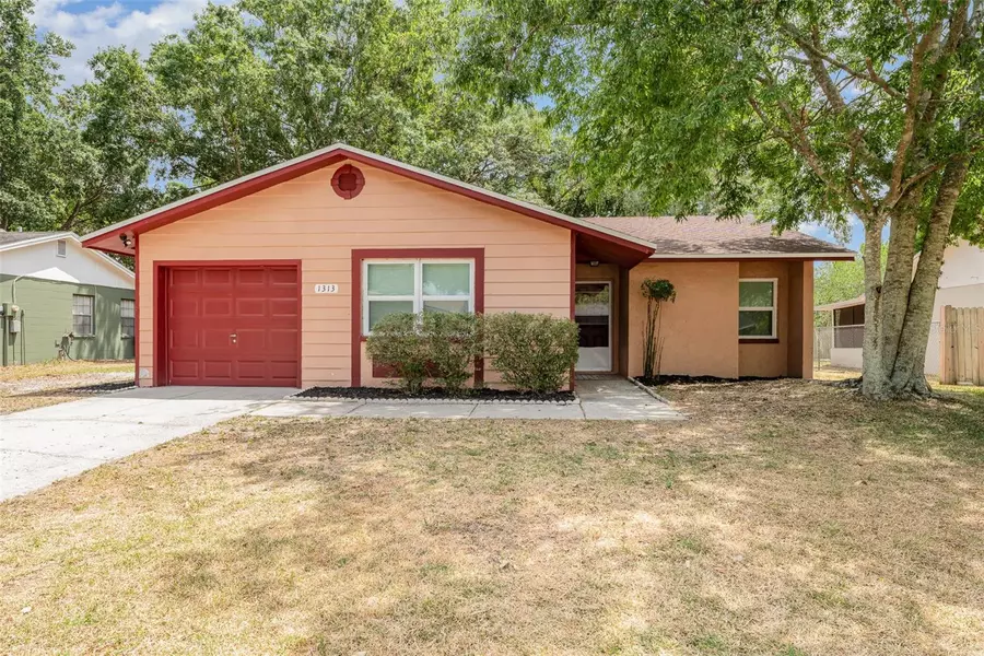 1313 PERIWINKLE CT, Lakeland, FL 33811