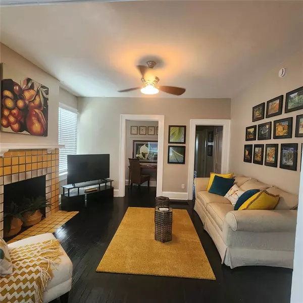 2014 JACKSON ST N #5, St Petersburg, FL 33704