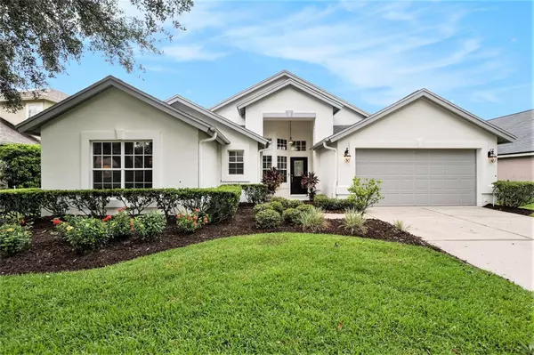 3023 BENT CREEK DR, Valrico, FL 33596