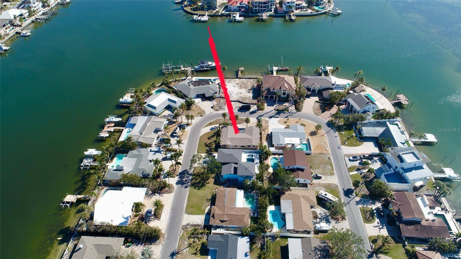 2015 DOLPHIN BLVD S, St Petersburg, FL 33707