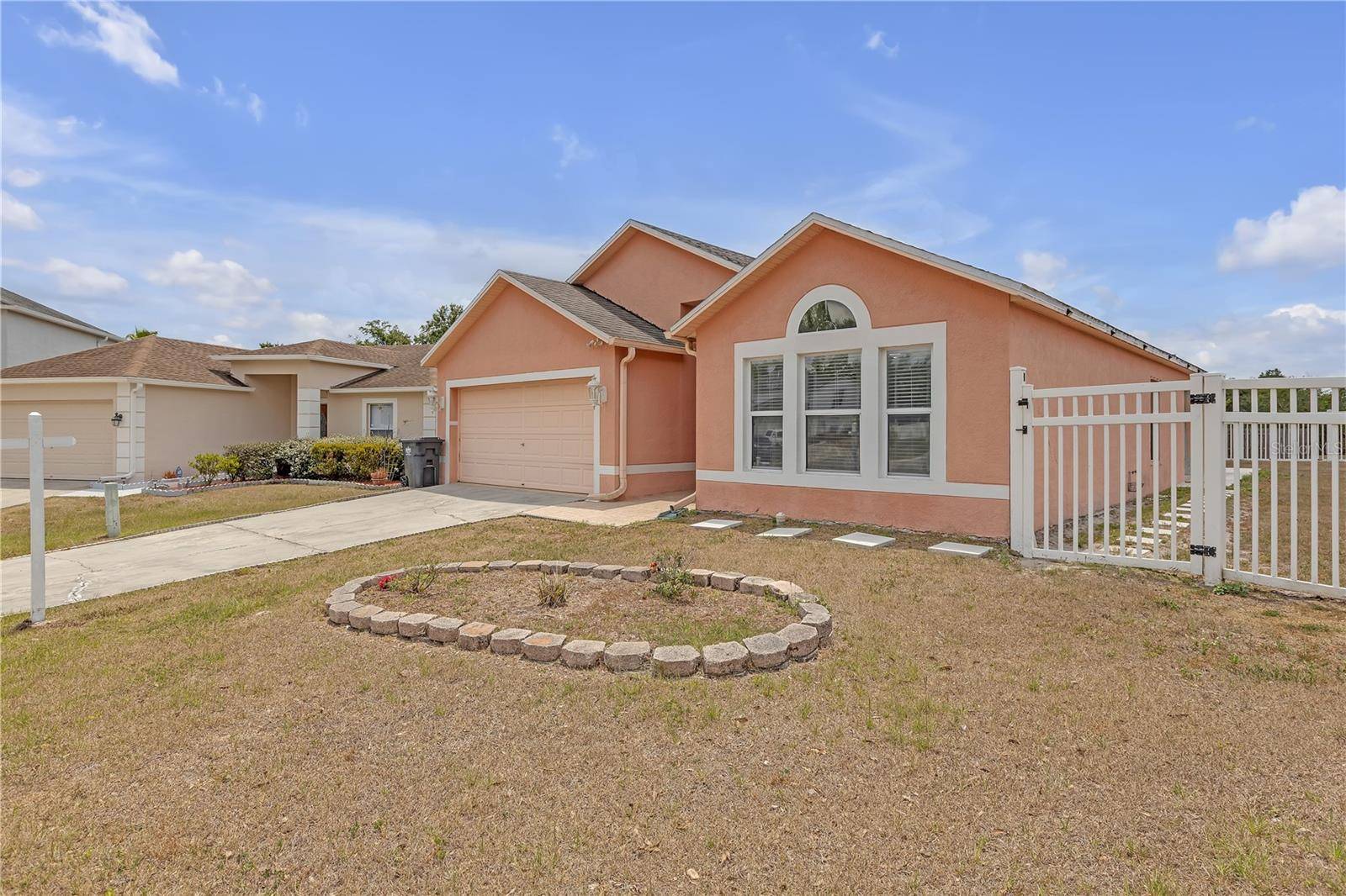 Valrico, FL 33594,4617 HORSESHOE PICK LN