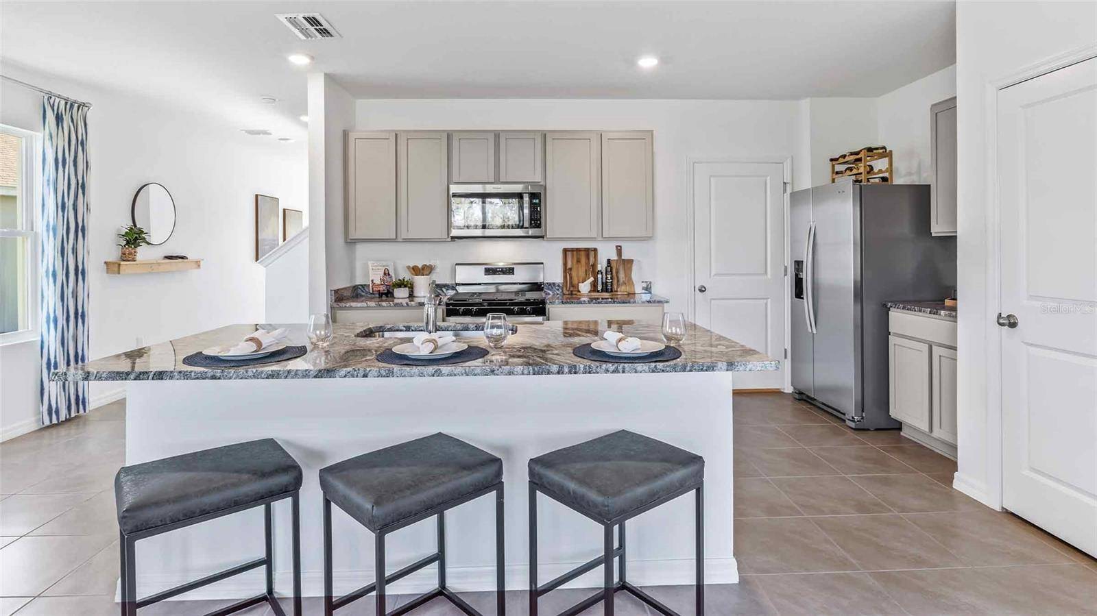 Zephyrhills, FL 33541,35896 SUNFLOWER HILL DR