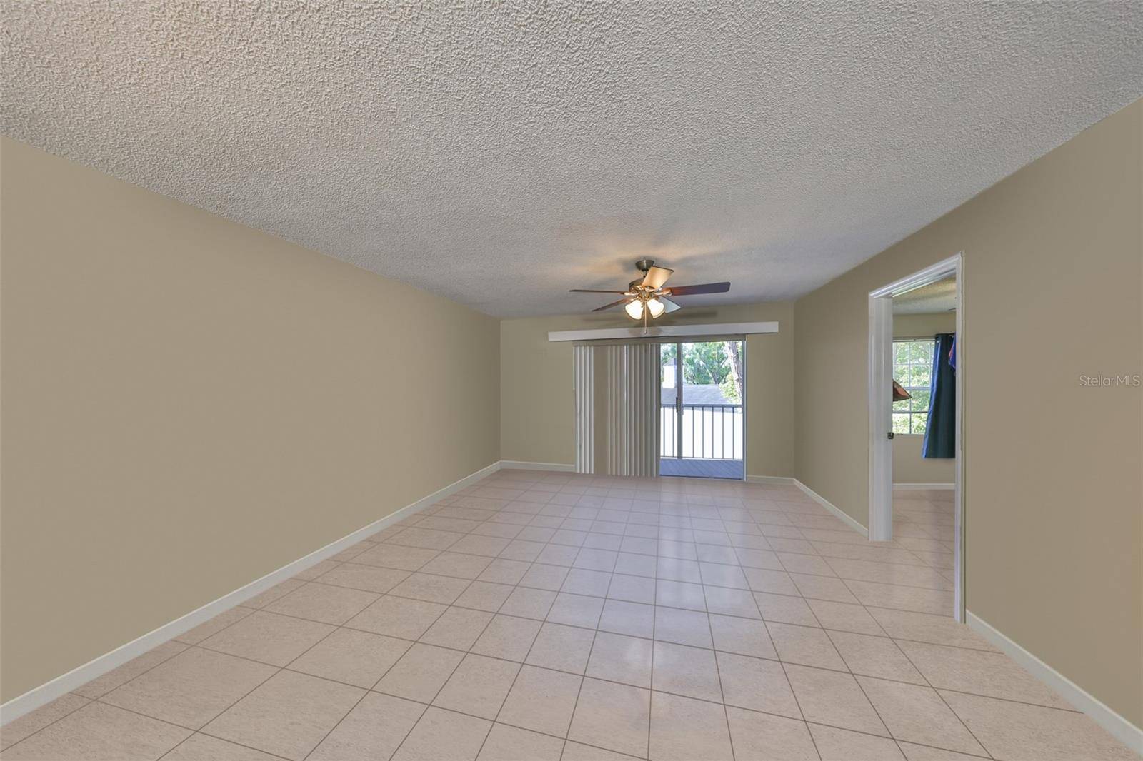 Dunedin, FL 34698,330 PROMENADE DR #206