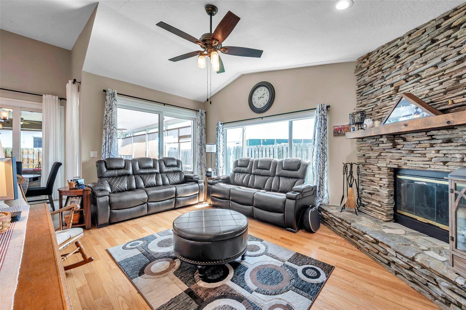 Tarpon Springs, FL 34689,1747 WOOD BROOK ST