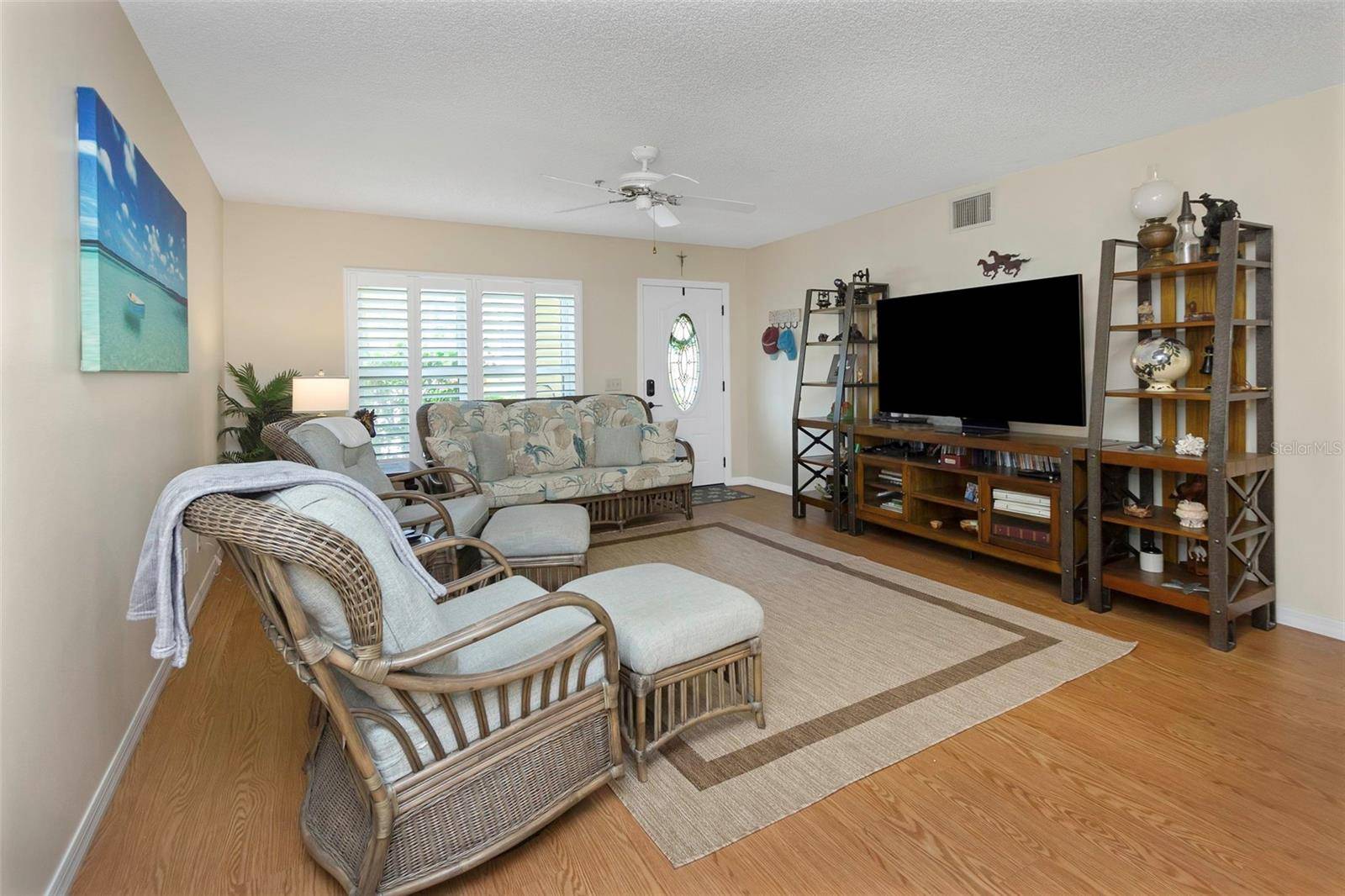 Clearwater, FL 33763,2021 SHANGRILA DR #14