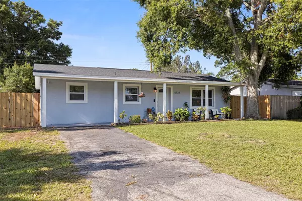 5932 MCKEE LAKE DR N, St Petersburg, FL 33709