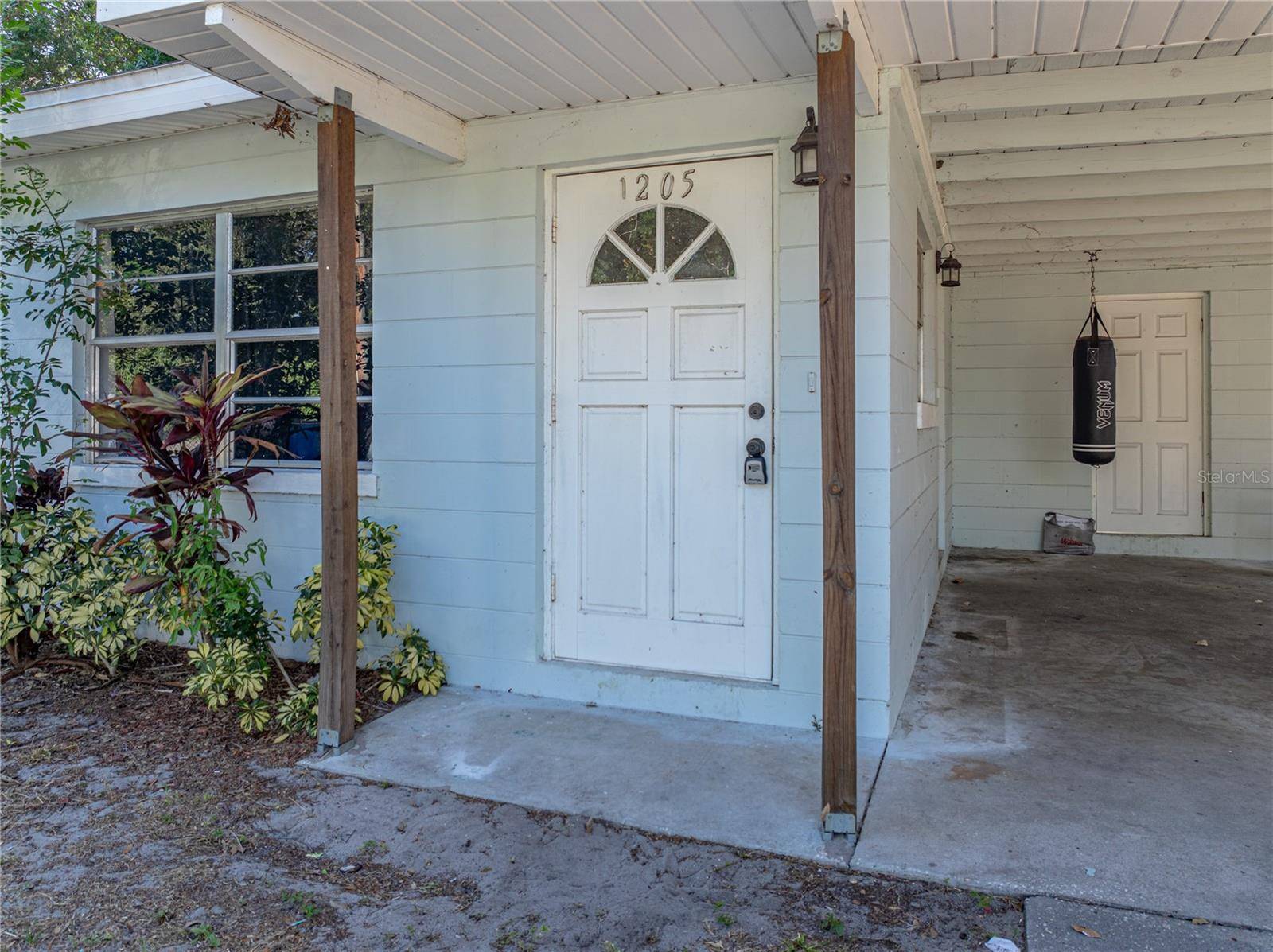 Winter Haven, FL 33881,1205 CRESTWOOD DR