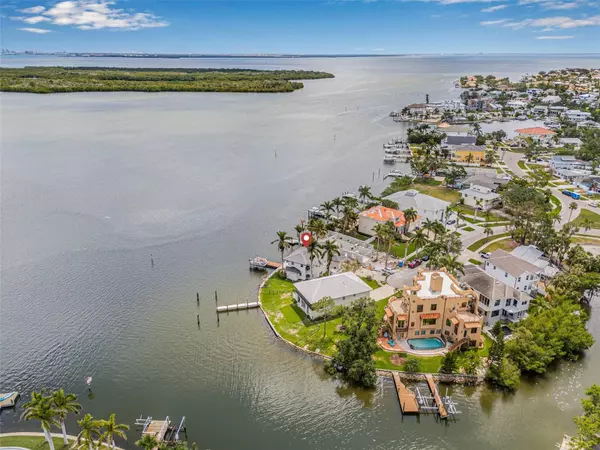 St Petersburg, FL 33703,1819 BAYOU GRANDE BLVD NE