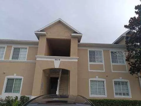 9519 AMBERDALE CT #202, Riverview, FL 33578