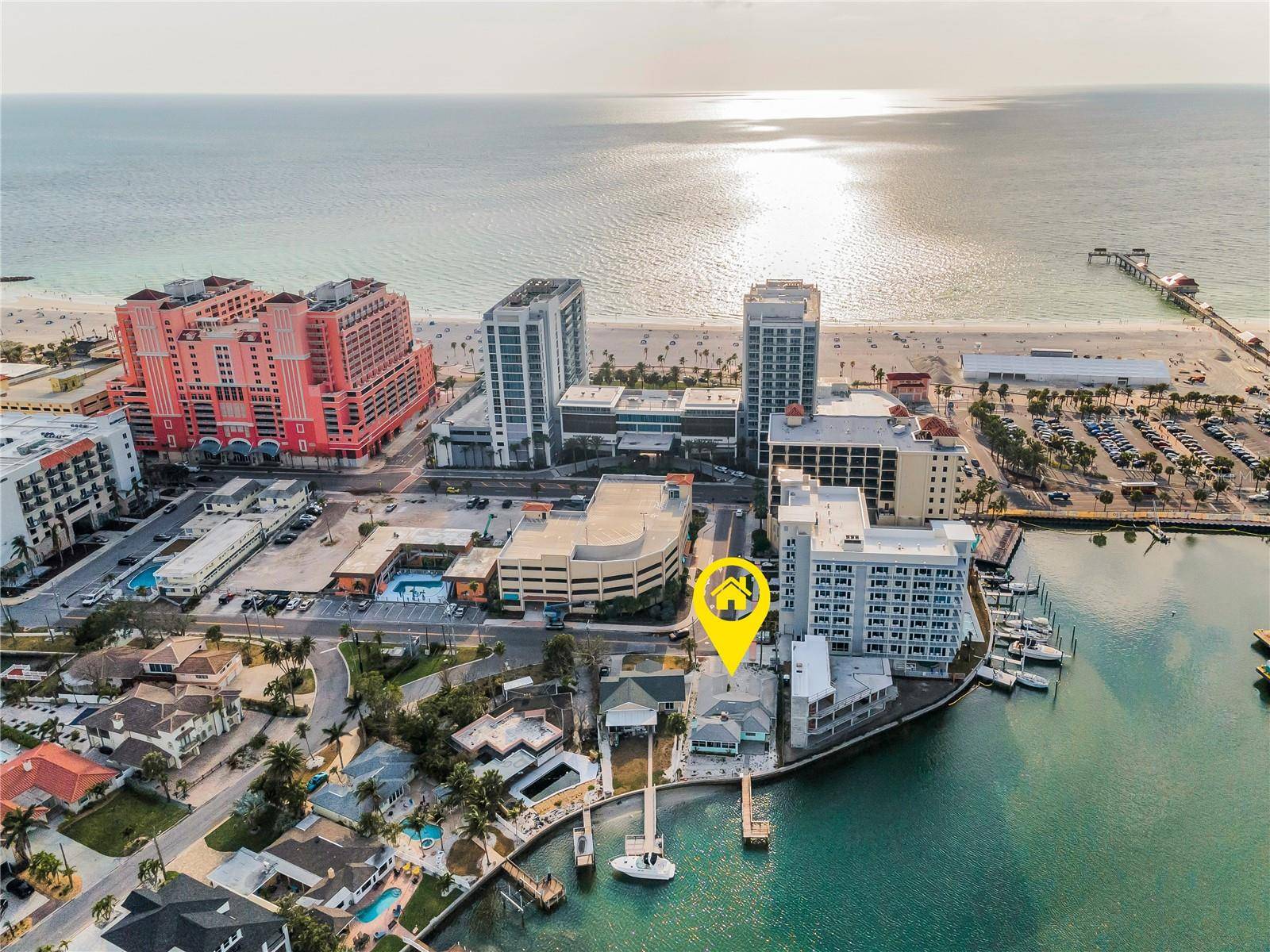 94 DEVON DR, Clearwater Beach, FL 33767