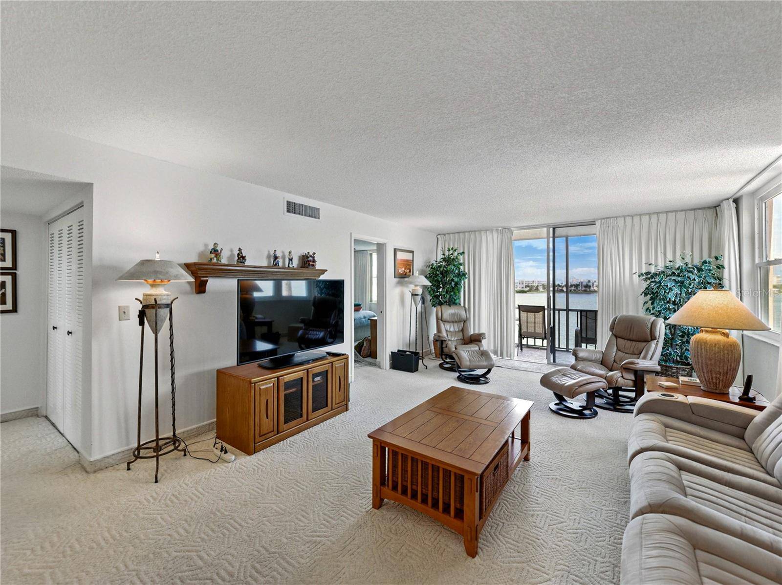 South Pasadena, FL 33707,7665 SUN ISLAND DR S #307