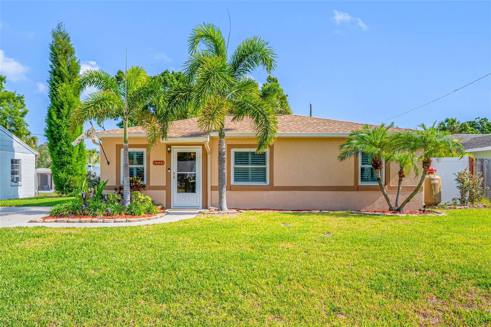 Tampa, FL 33611,4721 W LAWN AVE