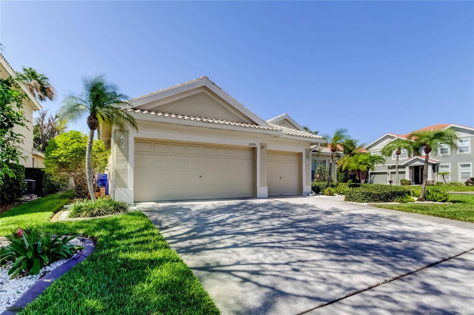 Dunedin, FL 34698,2220 ELIZABETH WAY