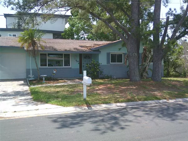 Palm Harbor, FL 34683,212 DRIFTWOOD PL