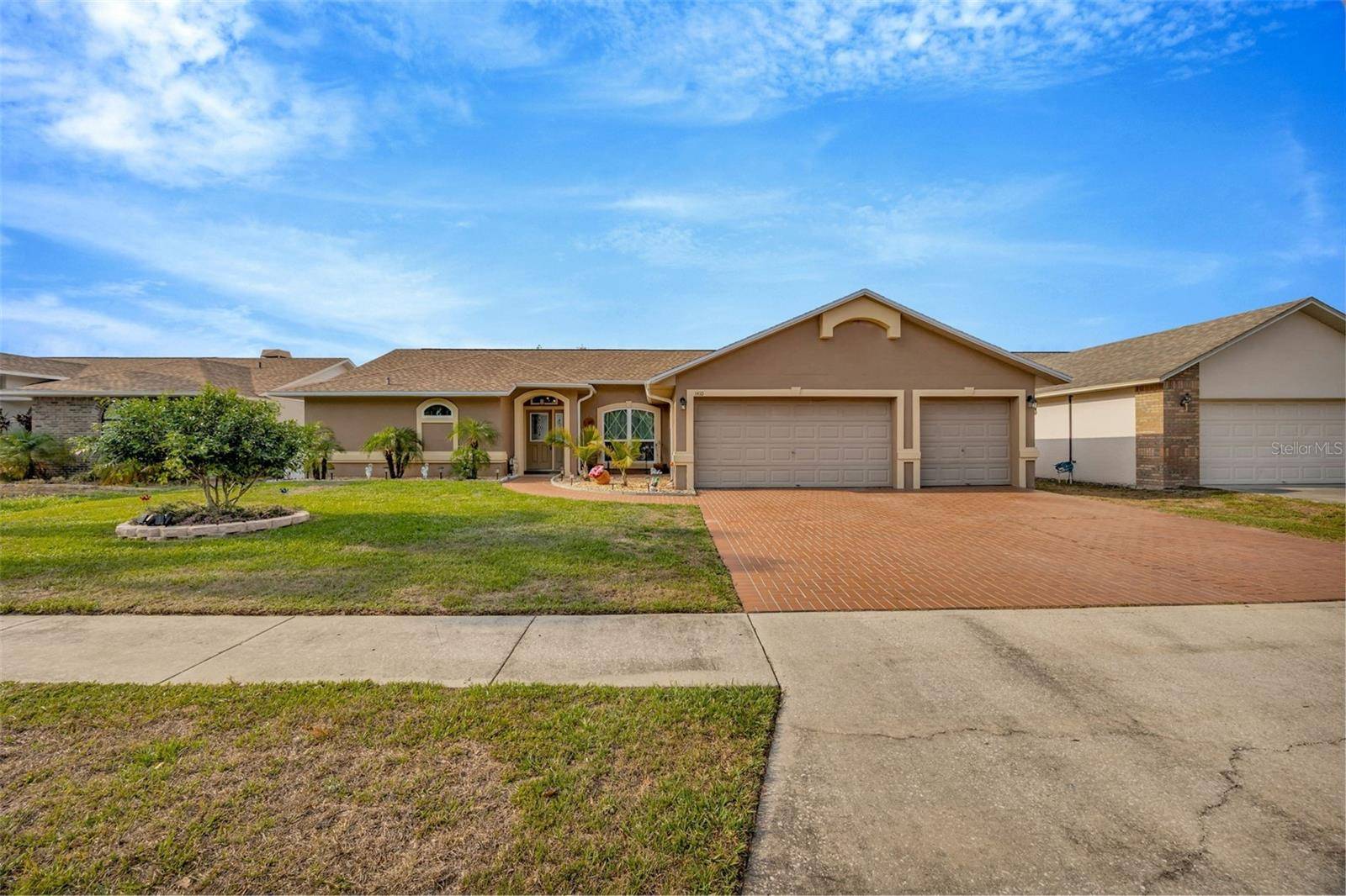 1410 MONTE LAKE DR,  Valrico,  FL 33596