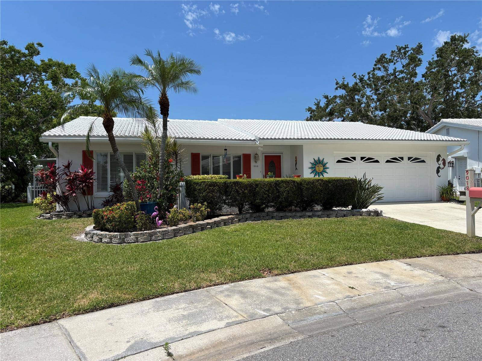 Pinellas Park, FL 33782,9018 39TH LN N #5