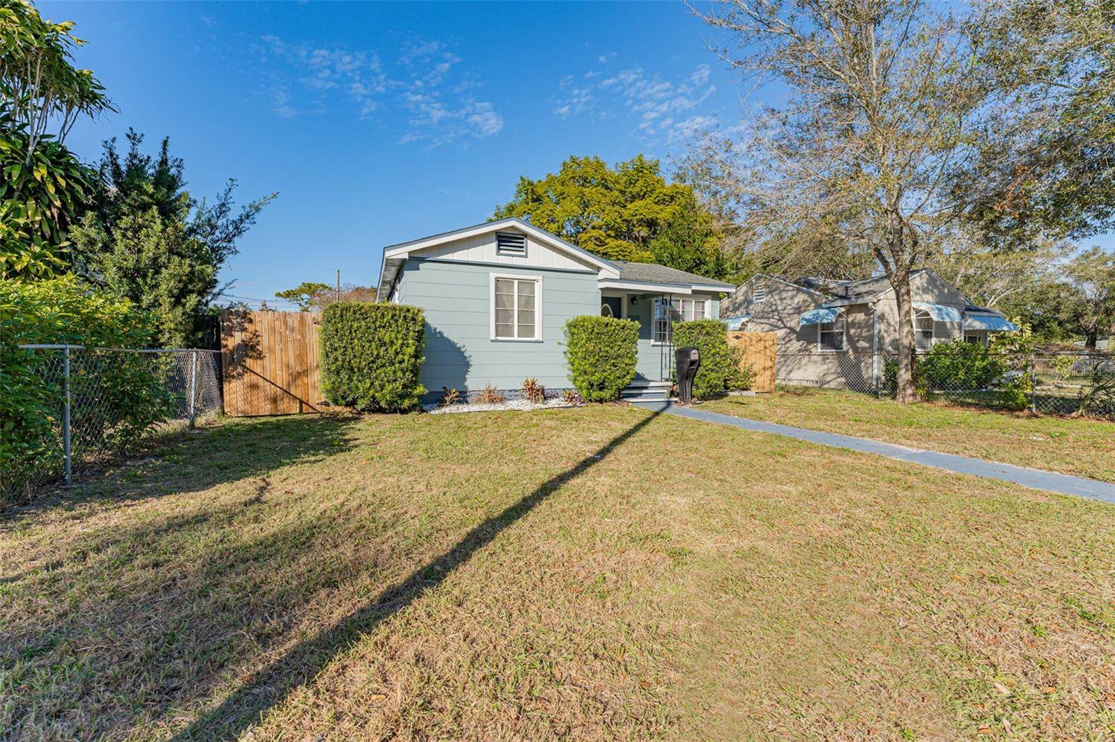 St Petersburg, FL 33713,2035 29TH AVE N