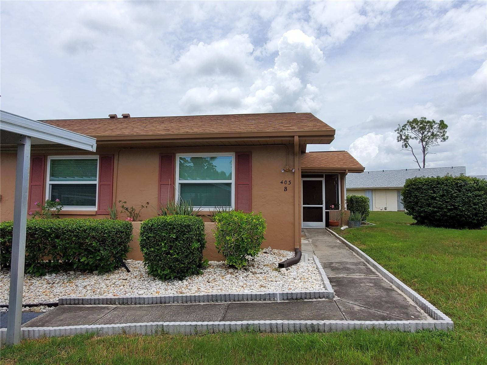 Sun City Center, FL 33573,403 FINCHLEY CT #B