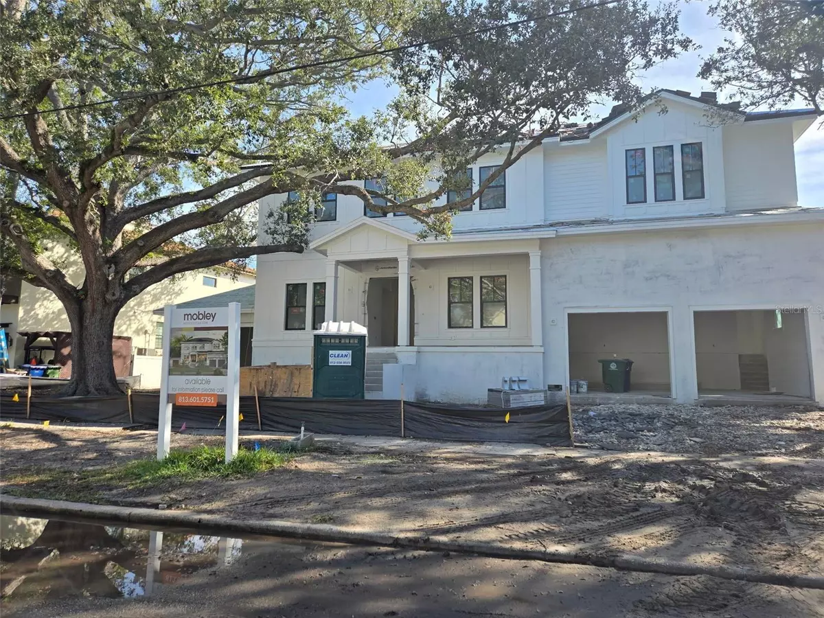 Tampa, FL 33606,690 GENEVA PL