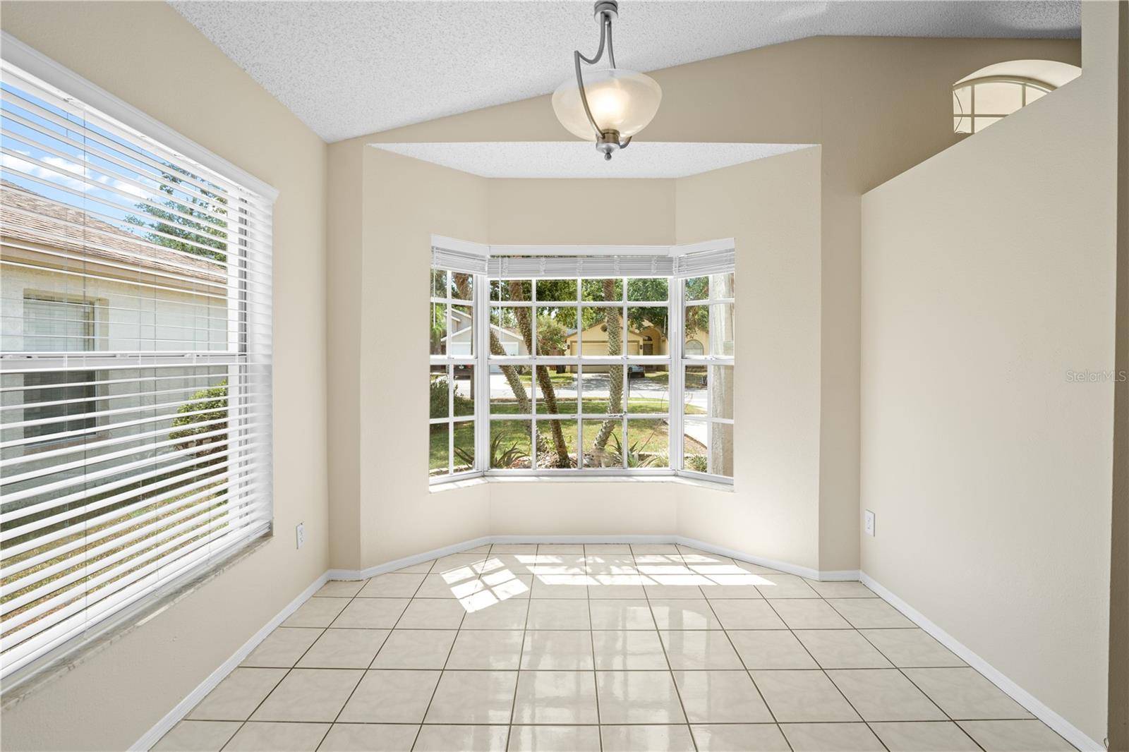 Brandon, FL 33511,1654 PORTSMOUTH LAKE DR