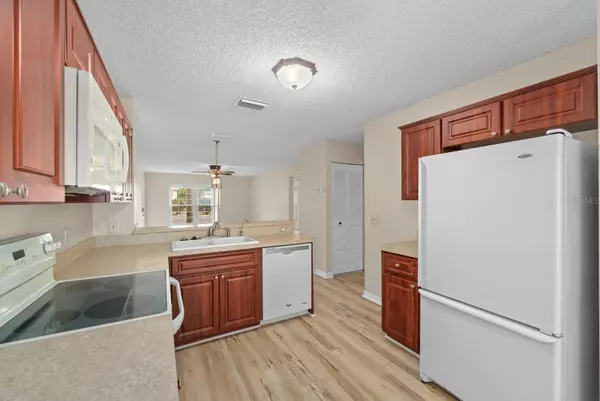 New Port Richey, FL 34653,7910 HARDWICK DR #717