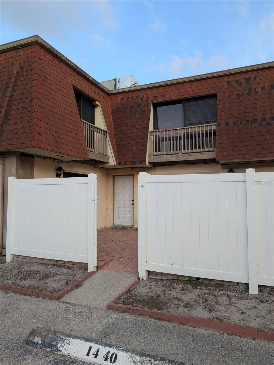 Tampa, FL 33634,8114 OAK TRACE WAY #D