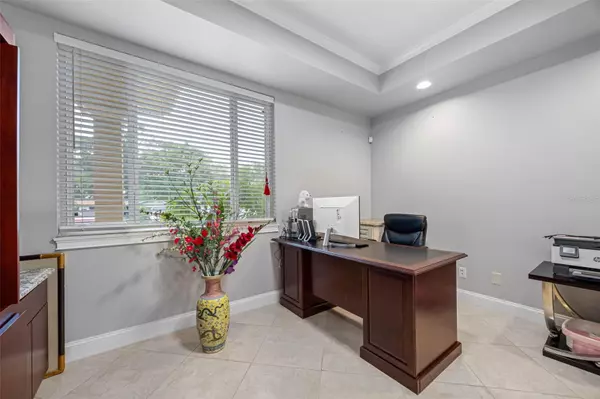 Tarpon Springs, FL 34689,534 BERKLEY AVE