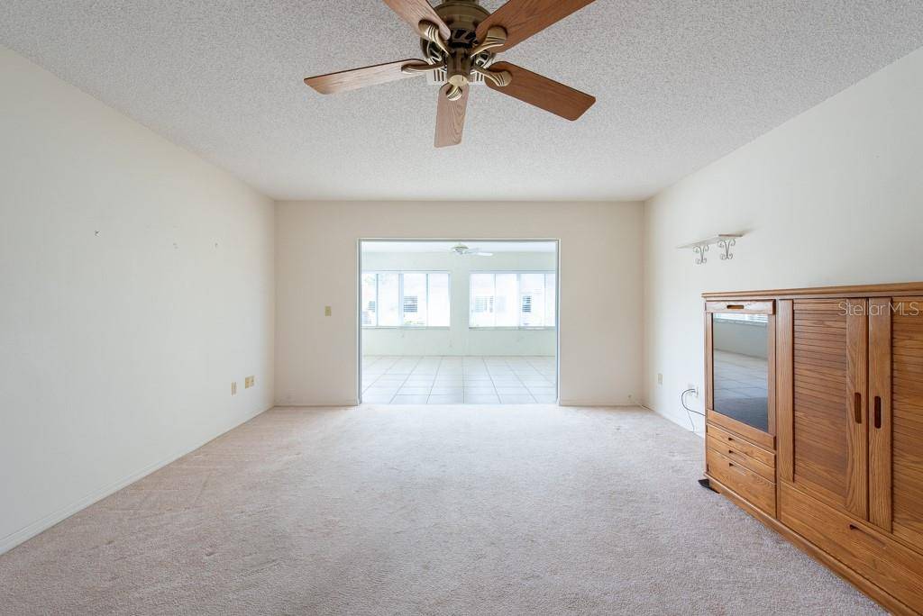 Sun City Center, FL 33573,106 SILVERBELL CT