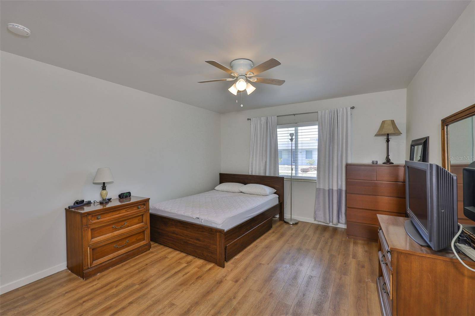 Sun City Center, FL 33573,1304 BURBANK CT