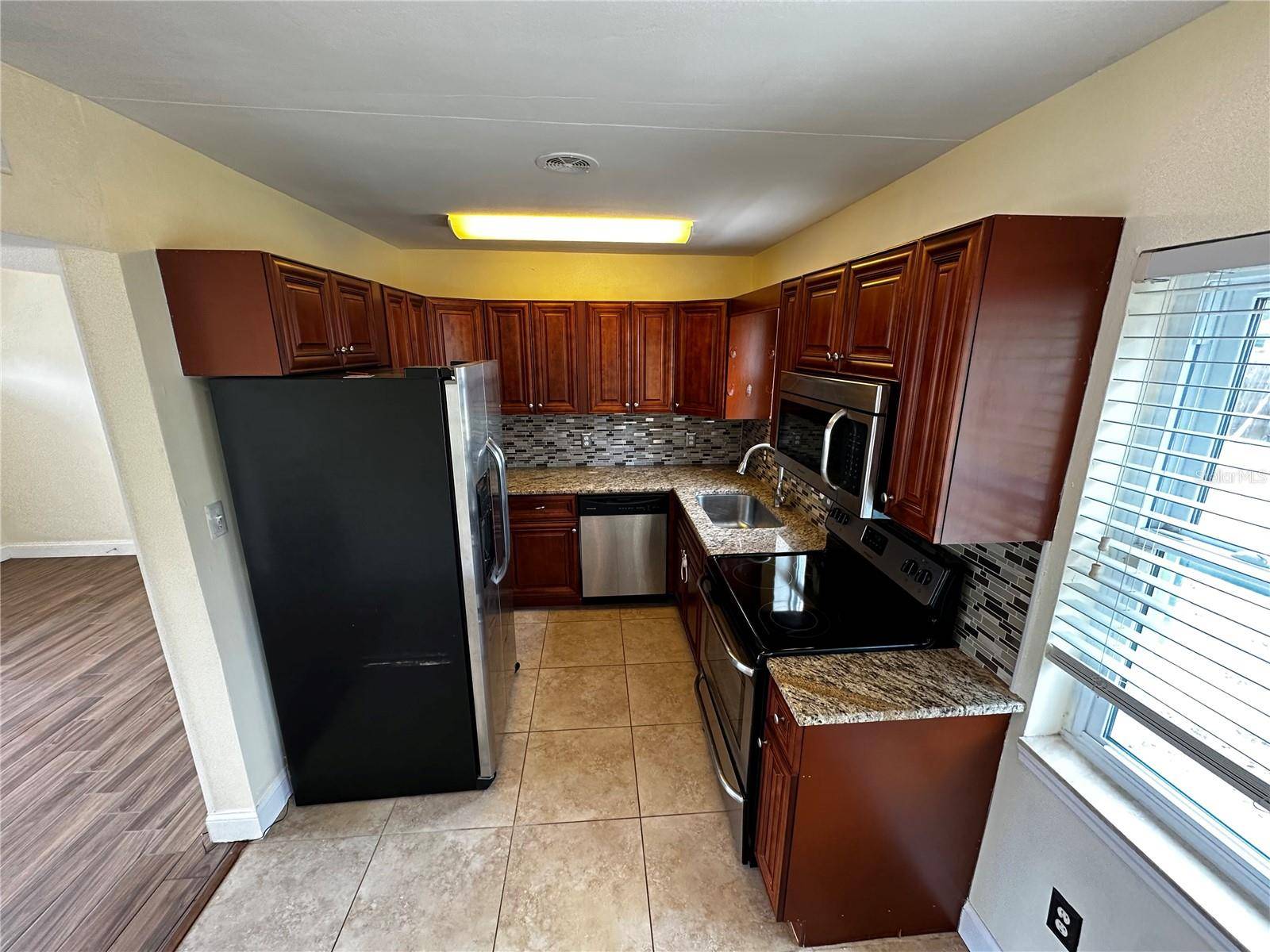 Seminole, FL 33777,8933 NARCISSUS AVE
