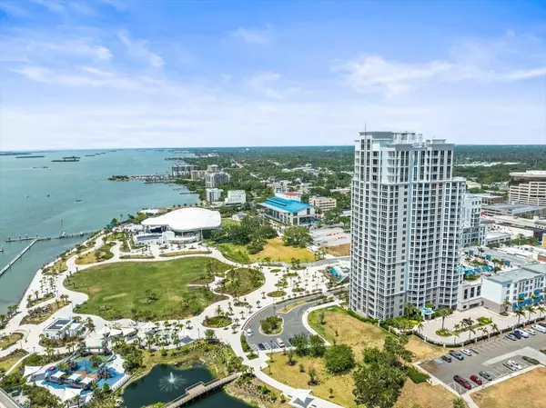 331 CLEVELAND ST #906, Clearwater, FL 33755