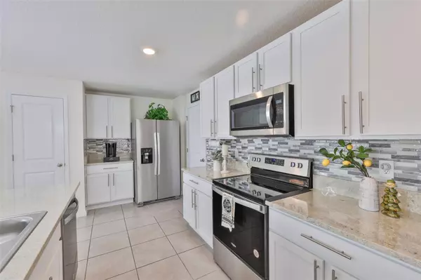 Wimauma, FL 33598,2858 STAR ANISE LN