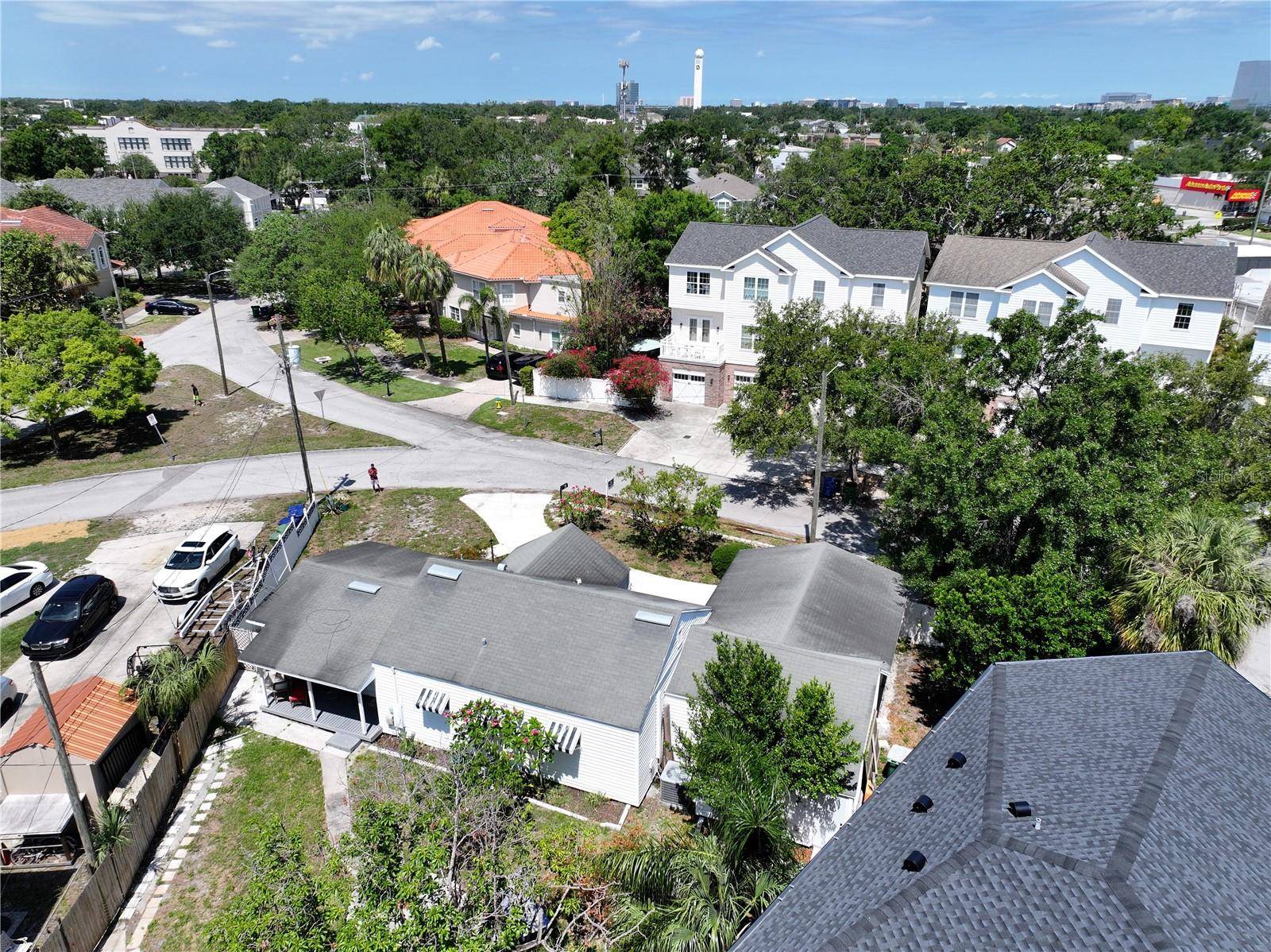 Tampa, FL 33609,116 S ARRAWANA AVE