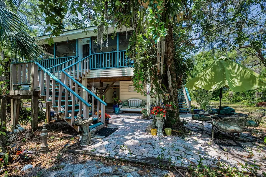 420 HANBY ST, Crystal Beach, FL 34681