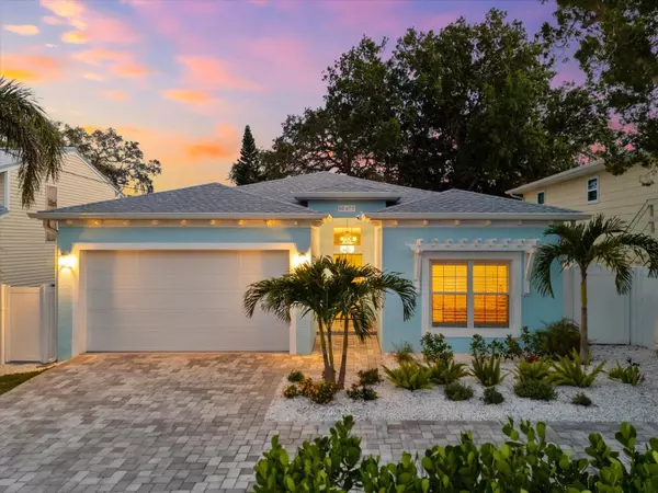 475 CRYSTAL BEACH, Crystal Beach, FL 34681