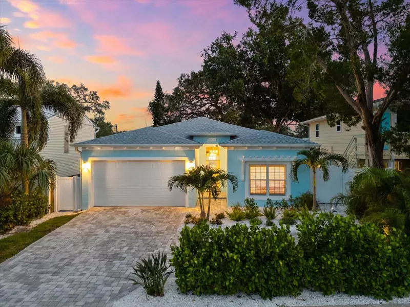 475 CRYSTAL BEACH, Crystal Beach, FL 34681