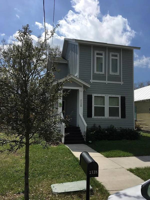 2128 W WALNUT ST, Tampa, FL 33607