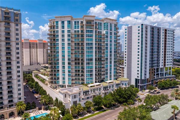 450 KNIGHTS RUN AVE #1704, Tampa, FL 33602