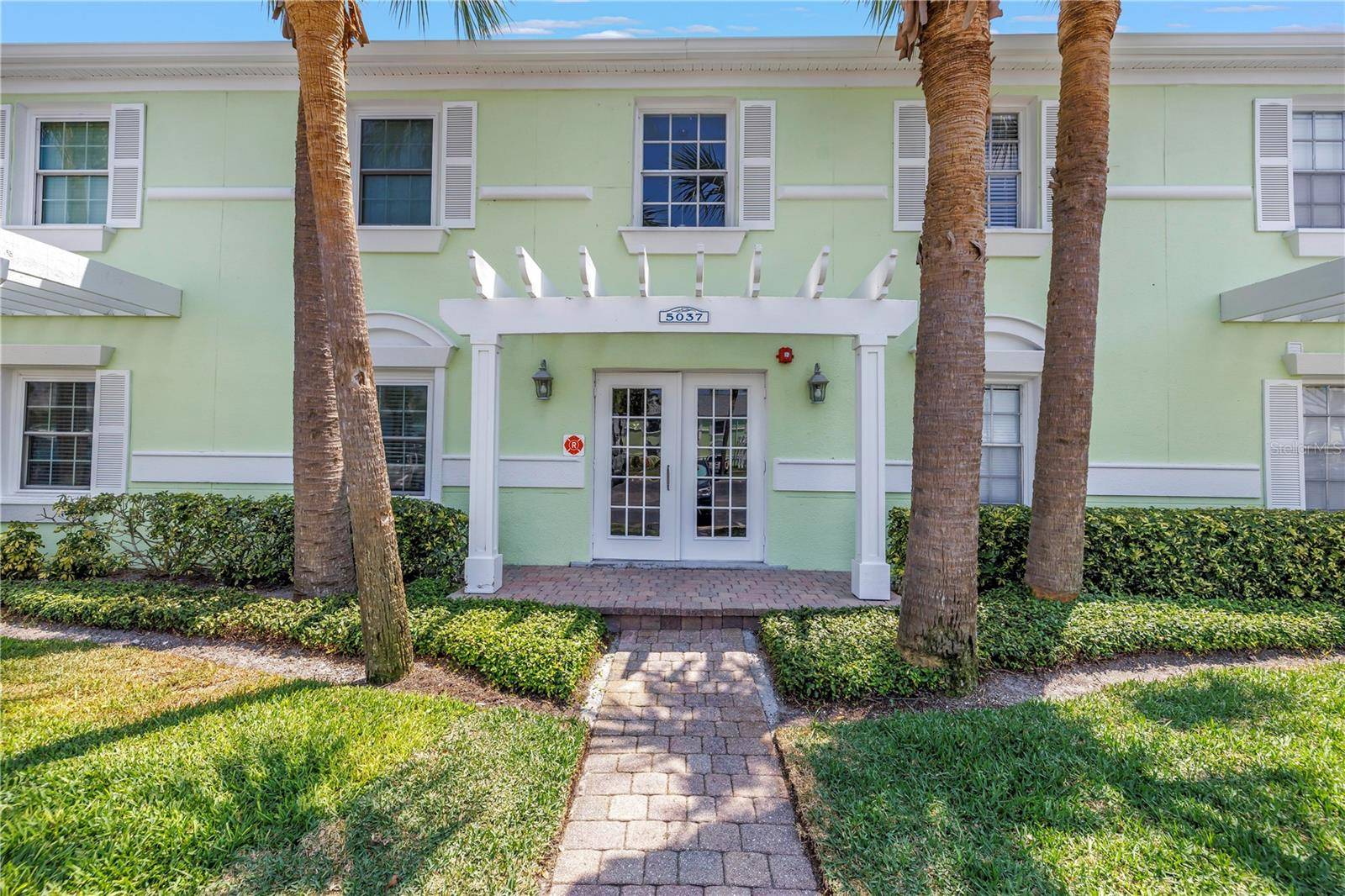 5037 STARFISH DR SE #A, St Petersburg, FL 33705
