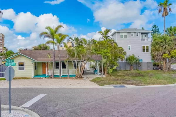 Redington Shores, FL 33708,18198 3RD ST E