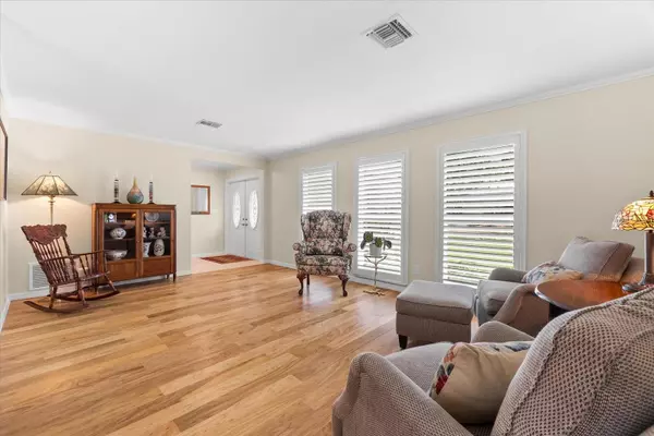 Palm Harbor, FL 34683,535 SANDY HOOK