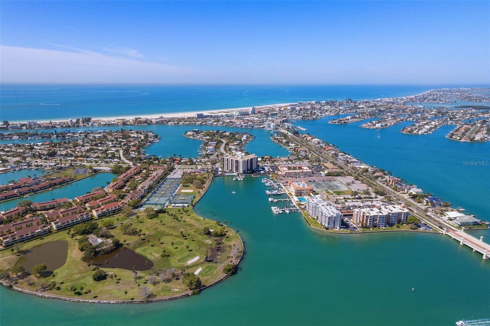 10355 PARADISE BLVD #412, Treasure Island, FL 33706